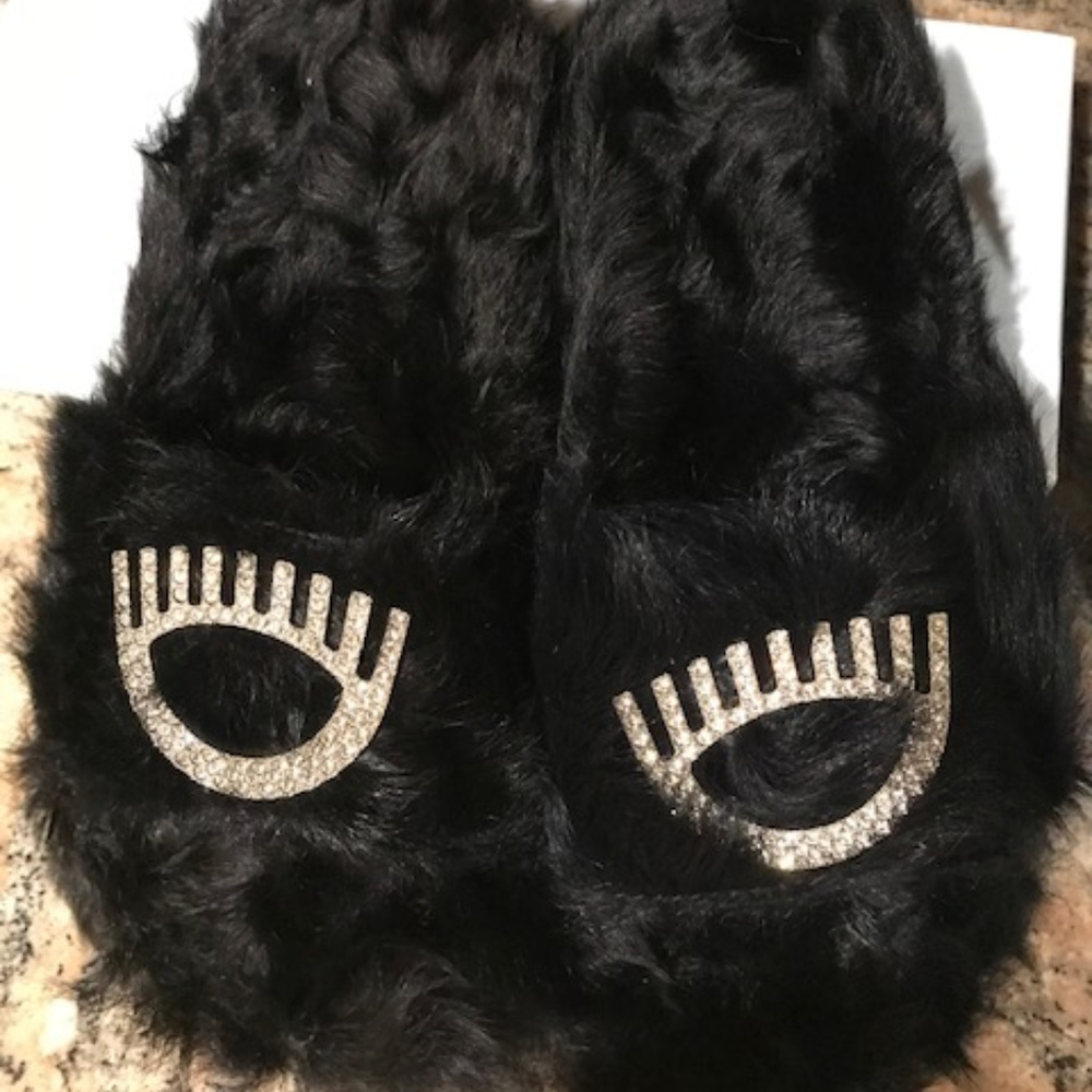 CHIARA FERRAGNI EMBELLISHED EYE LAMB FUR SANDALS - Picture 5 of 5